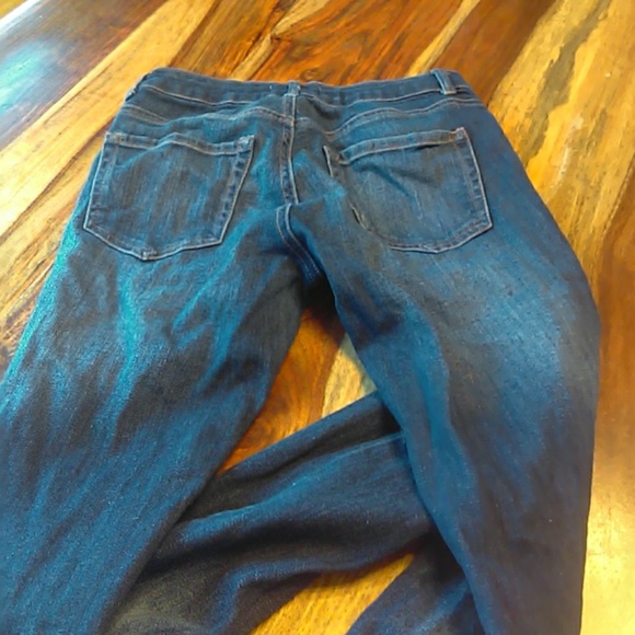 Blue Jeans - Picture 3 of 4
